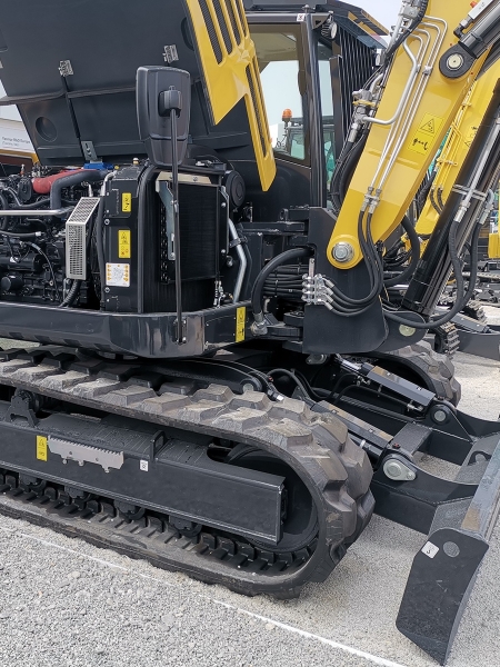 挖掘机履带应用